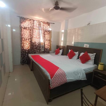Hotel O Ajay Джамму Екстер'єр фото