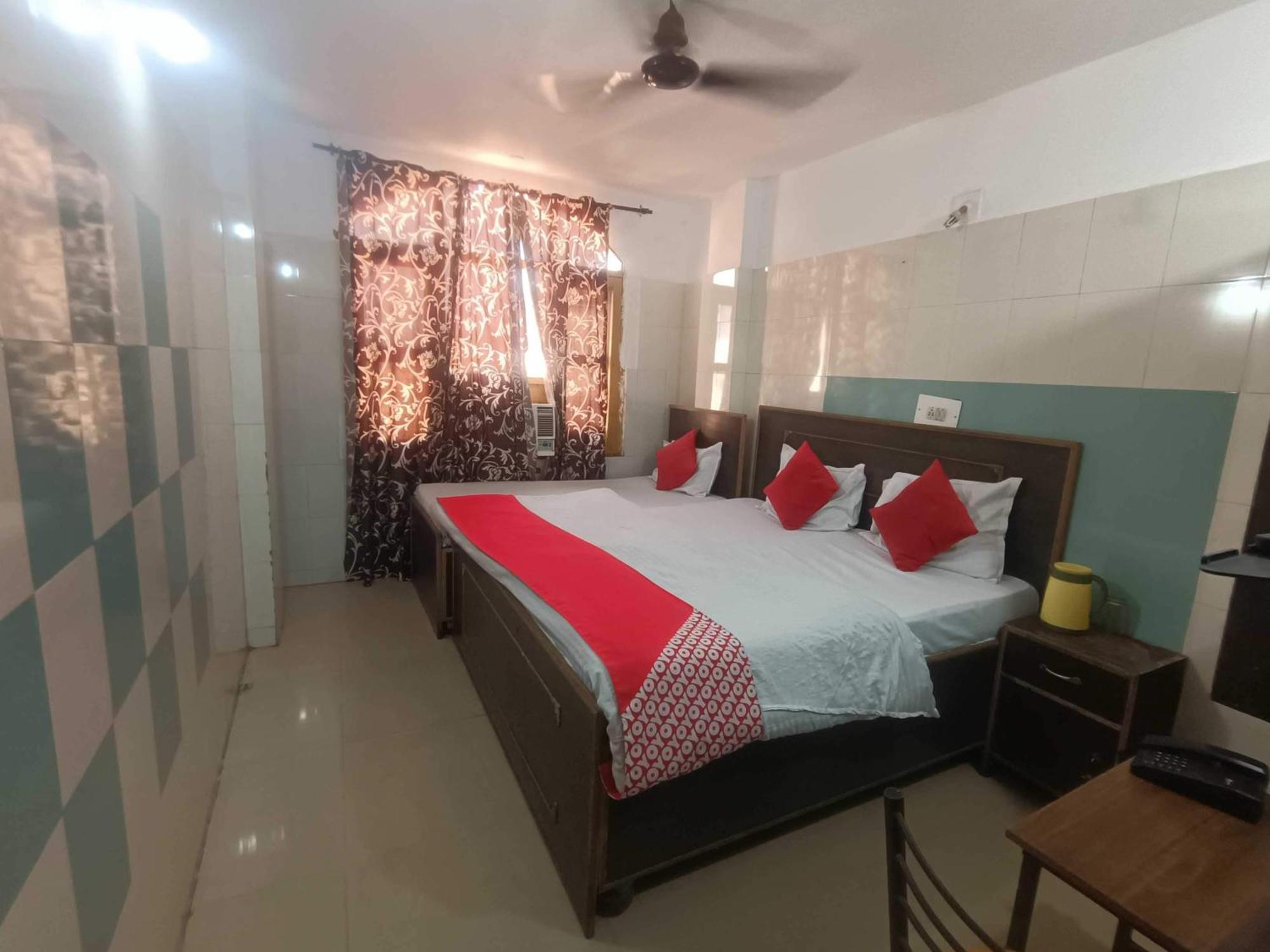 Hotel O Ajay Джамму Екстер'єр фото